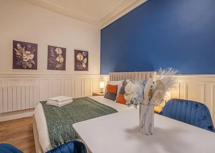 Douillet Pour 2 Au Coeur De Montmartre - Iv Apartamento *