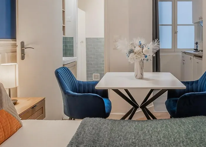 Douillet Pour 2 Au Coeur De Montmartre - Iv Apartamento Paris