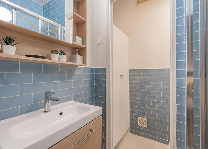 Douillet Pour 2 Au Coeur De Montmartre - Iv Апартаменты
